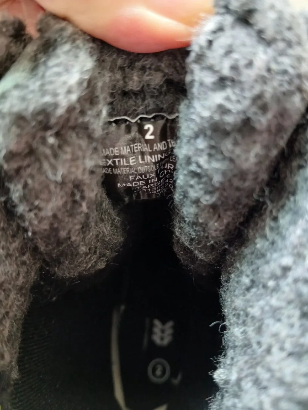 NWOT ALL IN MOTION SIZE 2 BLACK GIRLS WINTER BOOTS!
